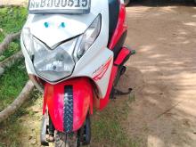 Honda DIO 2016 Motorbike