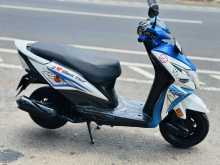 https://riyasewana.com/uploads/honda-dio-513302022692.jpg