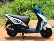 https://riyasewana.com/uploads/honda-dio-51432121453.jpg