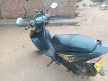 https://riyasewana.com/uploads/honda-dio-516191313684.jpg