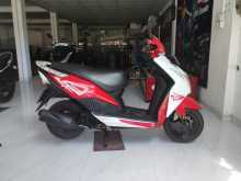 https://riyasewana.com/uploads/honda-dio-516492413743.jpg