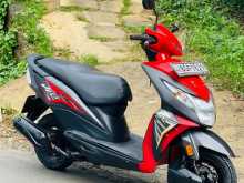 https://riyasewana.com/uploads/honda-dio-518534013722.jpg