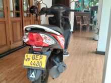 https://riyasewana.com/uploads/honda-dio-519353813122.jpg
