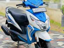 https://riyasewana.com/uploads/honda-dio-520110822903.jpg