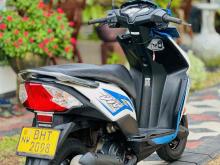 https://riyasewana.com/uploads/honda-dio-520113724793.jpg
