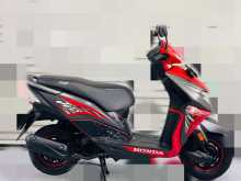 https://riyasewana.com/uploads/honda-dio-52039104302.jpg