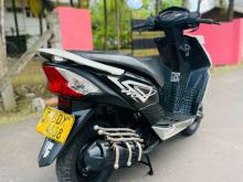 https://riyasewana.com/uploads/honda-dio-5709336475.jpg