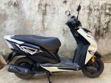 https://riyasewana.com/uploads/honda-dio-5753281405.jpg