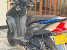 https://riyasewana.com/uploads/honda-dio-59161713914.jpg