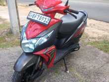 https://riyasewana.com/uploads/honda-dio-5935554372.jpg