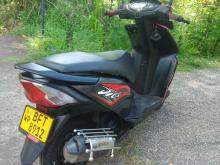 https://riyasewana.com/uploads/honda-dio-5936406224.jpg