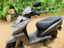 https://riyasewana.com/uploads/honda-dio-5953204353.jpg