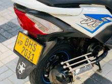 https://riyasewana.com/uploads/honda-dio-5956436984.jpg