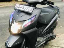 https://riyasewana.com/uploads/honda-dio-59593522913.jpg