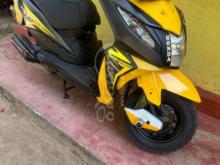 https://riyasewana.com/uploads/honda-dio-61102471301417.jpg