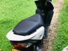 https://riyasewana.com/uploads/honda-dio-614013419106.jpg