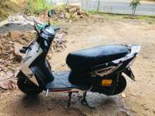 https://riyasewana.com/uploads/honda-dio-614225113802.jpg