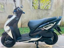 https://riyasewana.com/uploads/honda-dio-61702416745.jpg