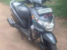 https://riyasewana.com/uploads/honda-dio-6174907647515.jpg