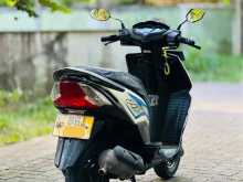 https://riyasewana.com/uploads/honda-dio-617594722703.jpg
