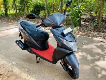 https://riyasewana.com/uploads/honda-dio-618275524922.jpg