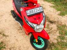 Honda DIO 2015 Motorbike