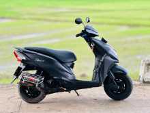 https://riyasewana.com/uploads/honda-dio-619444313032.jpg