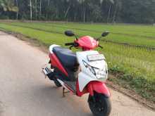 https://riyasewana.com/uploads/honda-dio-621574513163.jpg