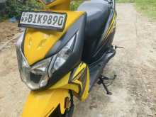 https://riyasewana.com/uploads/honda-dio-622423022133.jpg