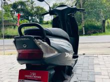 https://riyasewana.com/uploads/honda-dio-6802268564.jpg