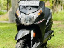 https://riyasewana.com/uploads/honda-dio-68041619335.jpg