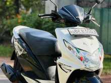https://riyasewana.com/uploads/honda-dio-68071522873.jpg