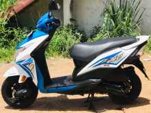 https://riyasewana.com/uploads/honda-dio-6919321396.jpg