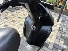 https://riyasewana.com/uploads/honda-dio-70005413973.jpg