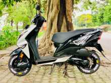 https://riyasewana.com/uploads/honda-dio-713492413412.jpg