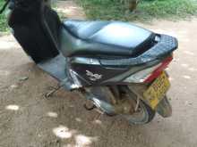 https://riyasewana.com/uploads/honda-dio-714305913432.jpg