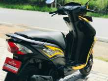 https://riyasewana.com/uploads/honda-dio-71442581326.jpg