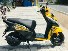 https://riyasewana.com/uploads/honda-dio-71442581653.jpg