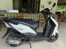 https://riyasewana.com/uploads/honda-dio-715333919376.jpg