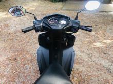 https://riyasewana.com/uploads/honda-dio-715493924701.jpg