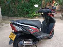 https://riyasewana.com/uploads/honda-dio-718262013482.jpg