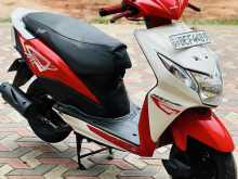 https://riyasewana.com/uploads/honda-dio-721292622712.jpg