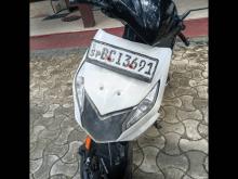 Honda DIO 2015 Motorbike