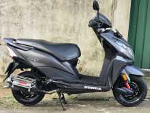 https://riyasewana.com/uploads/honda-dio-8027594482.jpg