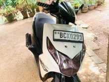 https://riyasewana.com/uploads/honda-dio-810050622572.jpg