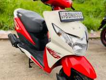 Honda DIO 2016 Motorbike