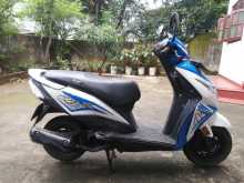 https://riyasewana.com/uploads/honda-dio-81111461653.jpg