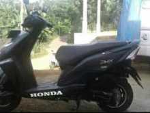 https://riyasewana.com/uploads/honda-dio-811443722593.jpg