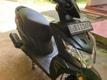 https://riyasewana.com/uploads/honda-dio-81201121933.jpg