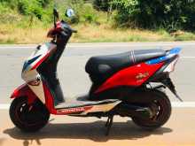 https://riyasewana.com/uploads/honda-dio-812534422952.jpg